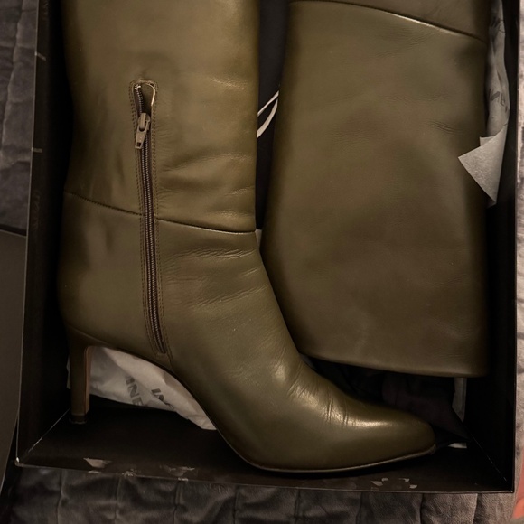 Inez Mila Olive Calf Leather Boots size 9 - Picture 2 of 8